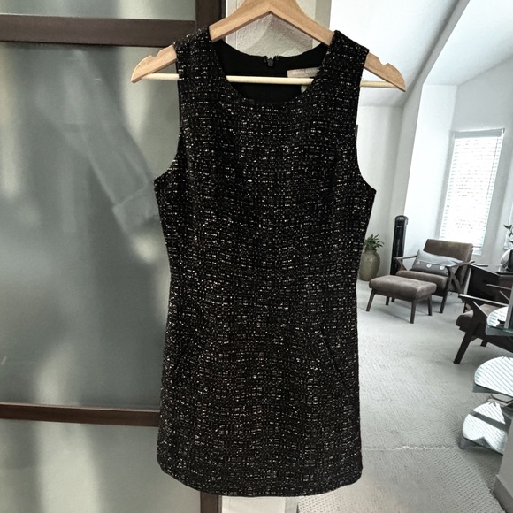 Banana Republic Metallic Tweed Dress w/ Pockets! - Size 2P - Picture 4 of 11